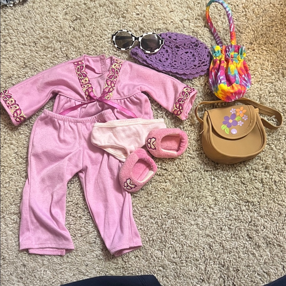 American Girl doll Julie Albright pajama set + other accessories!!